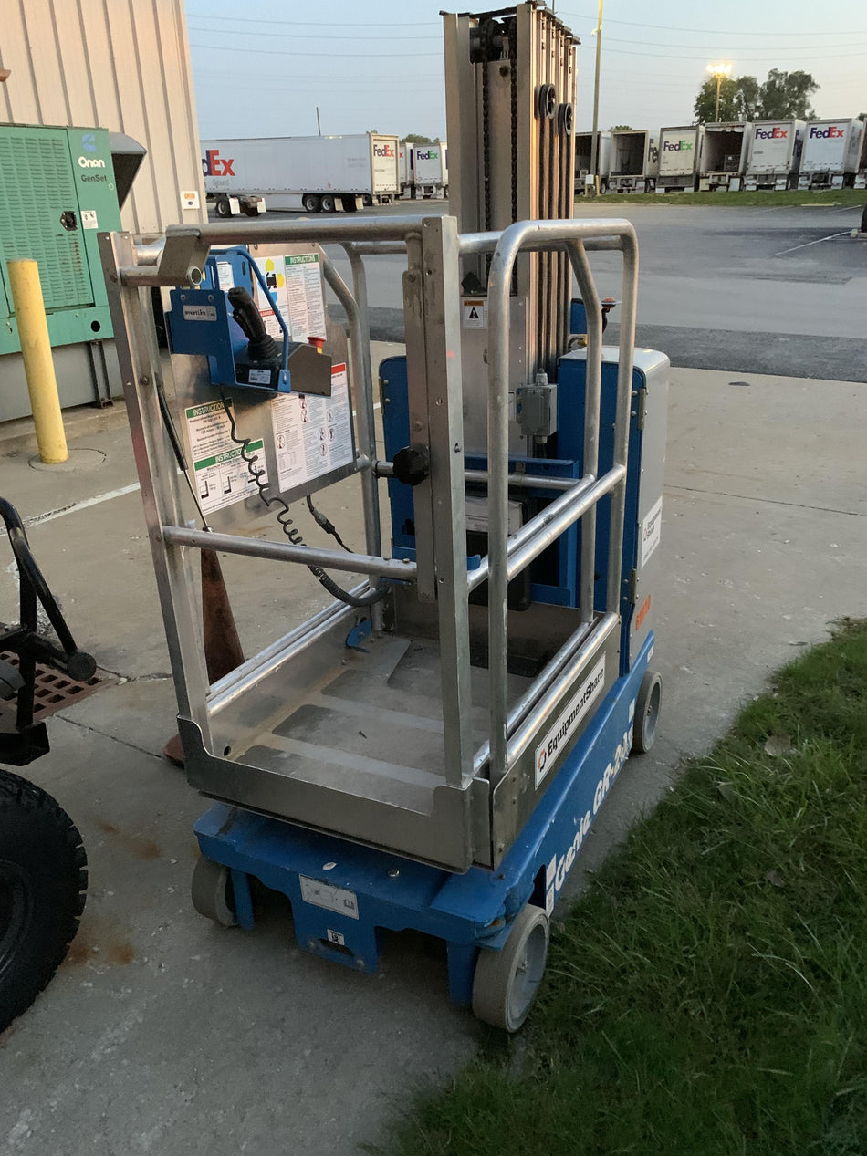 2019 GENIE GR-20