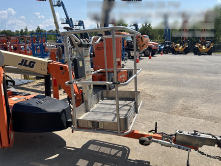 2022 JLG T350
