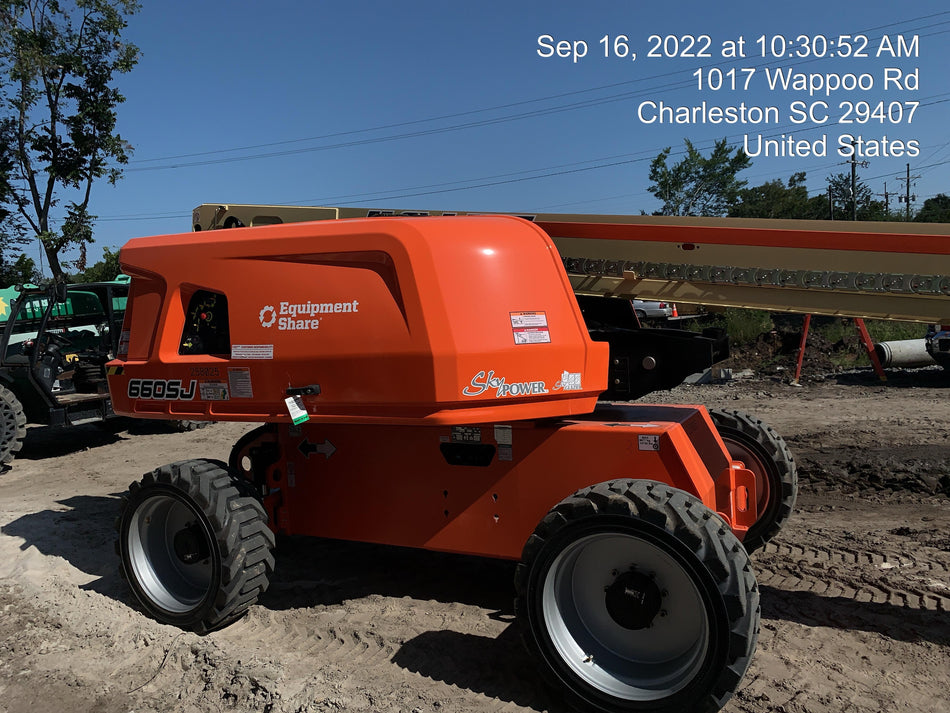 2022 JLG 660SJ