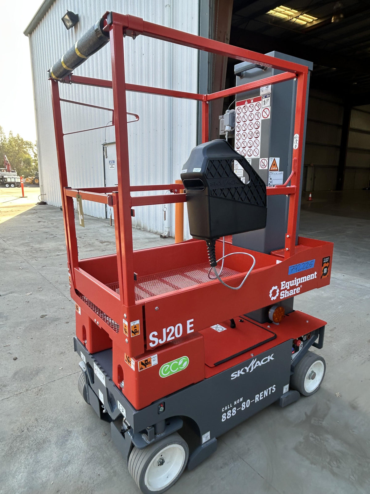 2027 SKYJACK SJ20E