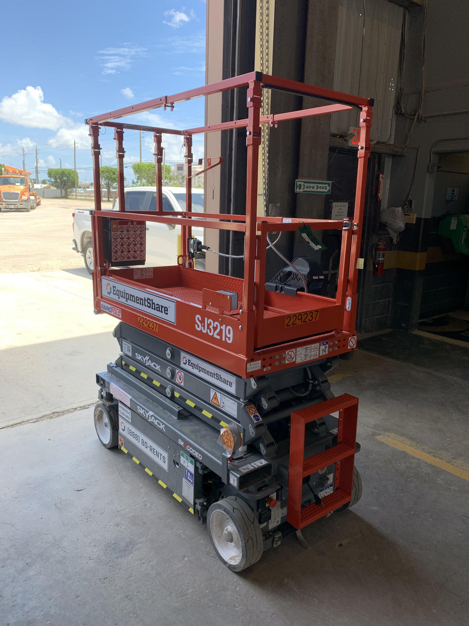 2022 SKYJACK SJ3219