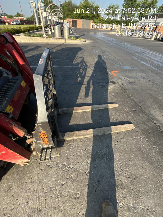 2022 PALADIN 48" Pallet Forks - Paladin