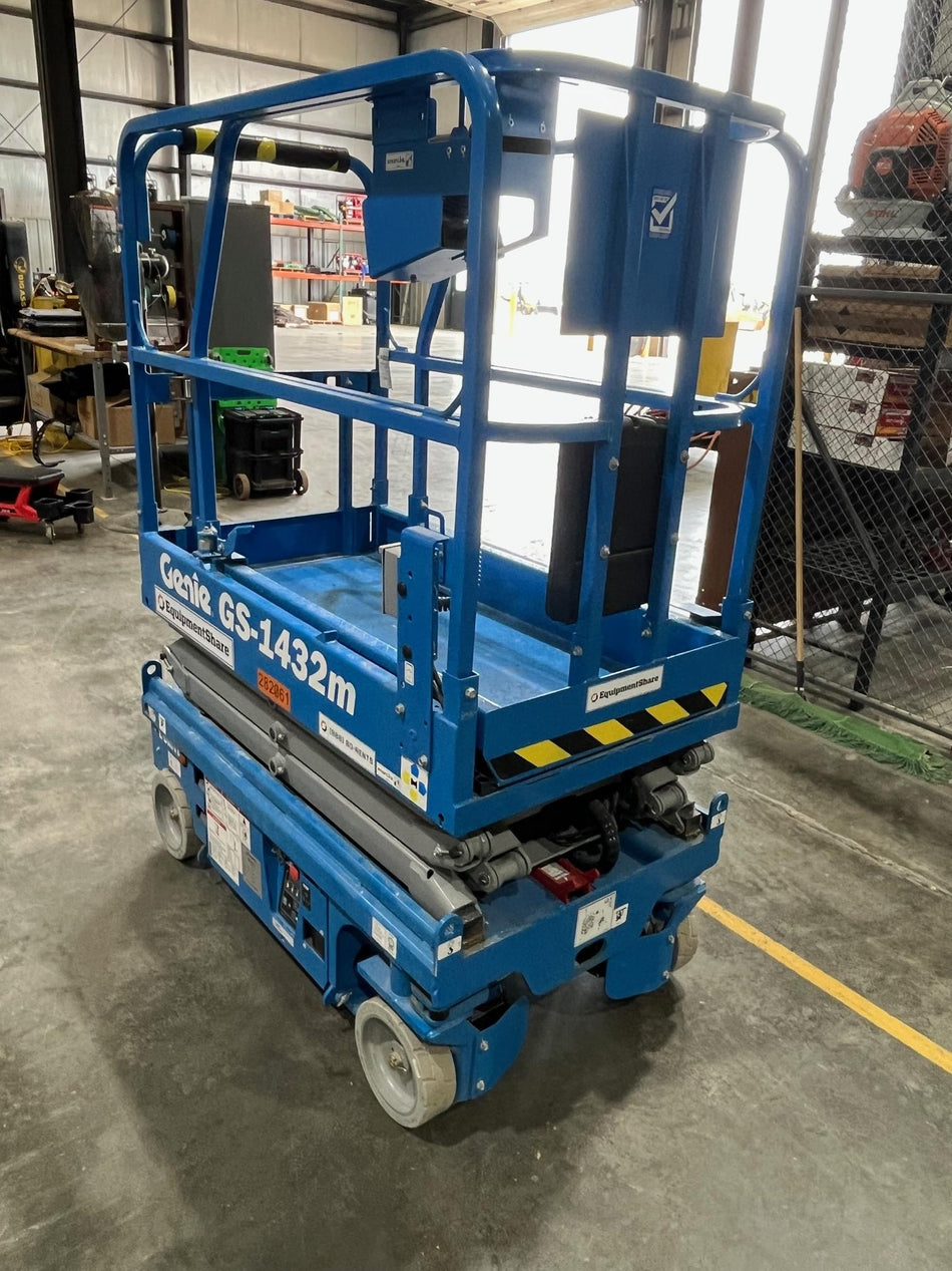 2022 GENIE GS-1432
