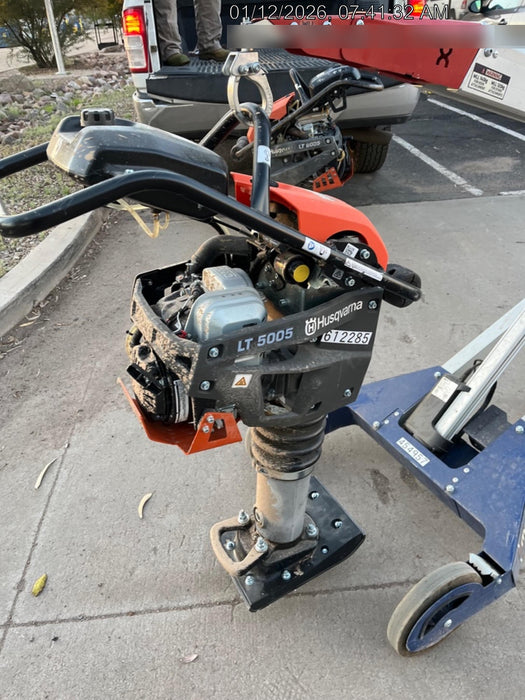 2025 HUSQVARNA LT5005