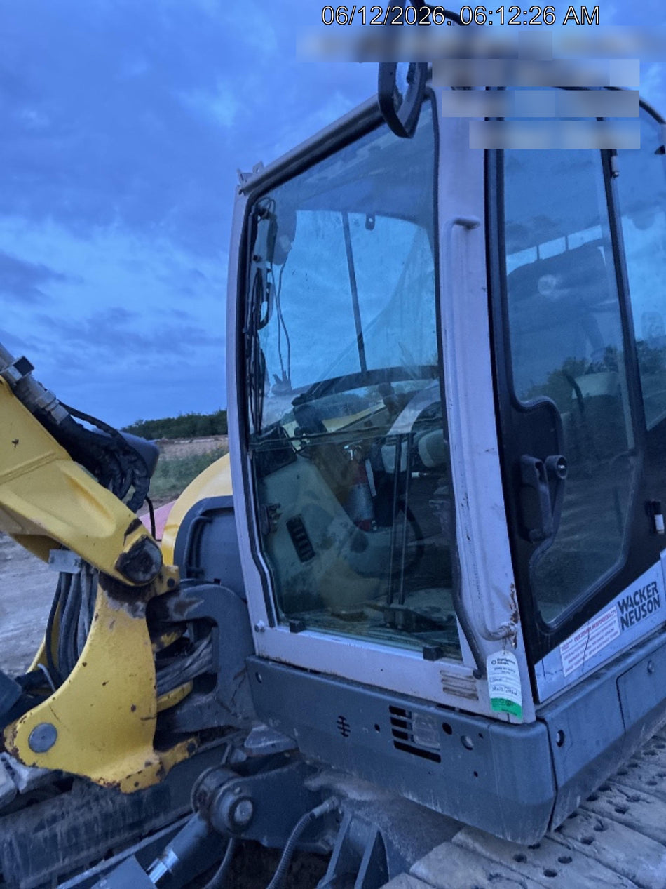 Wacker Neuson ET90 Enclosed Cab, Hybrid Tracks, Long Dipperstick, Bucket