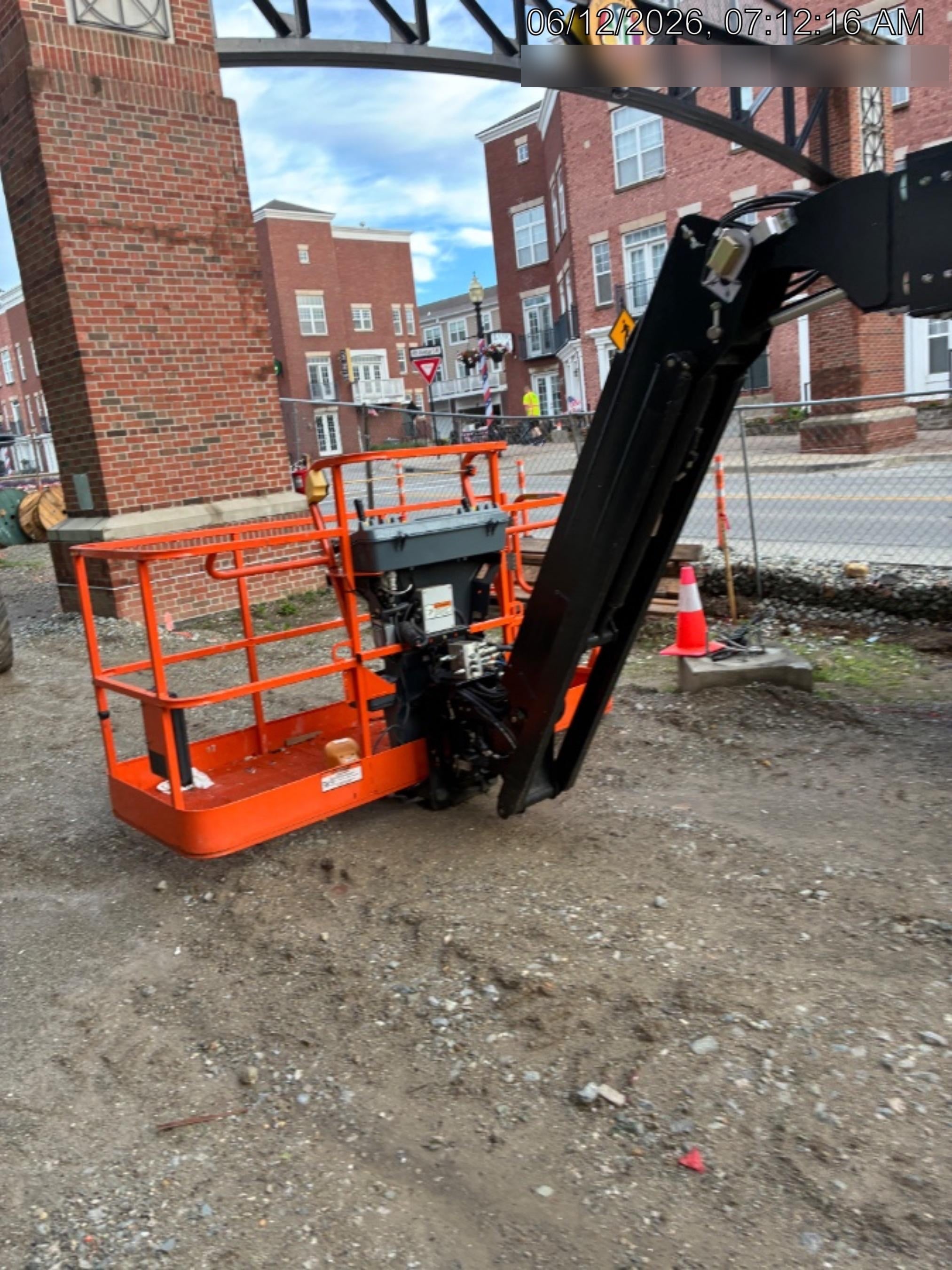 2024 JLG 660SJ