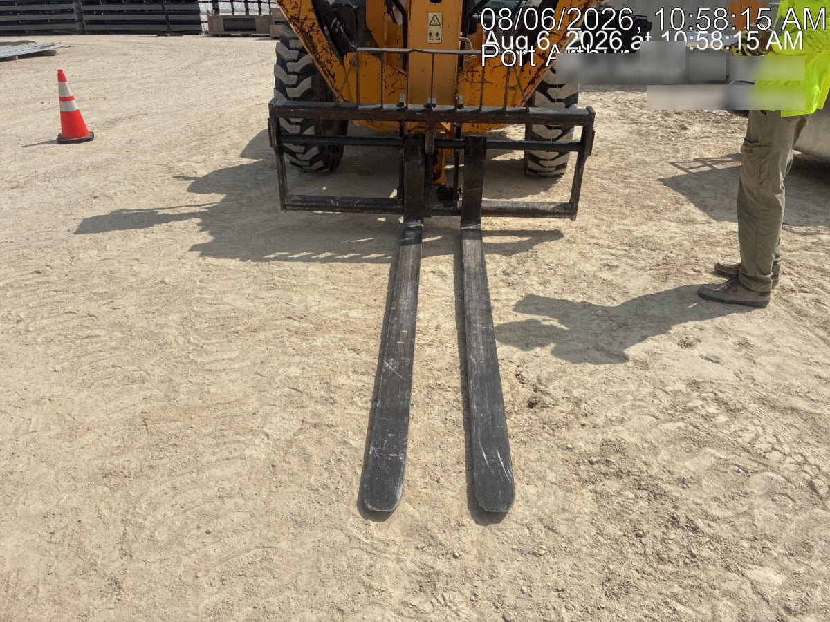 2022 JCB 512-56