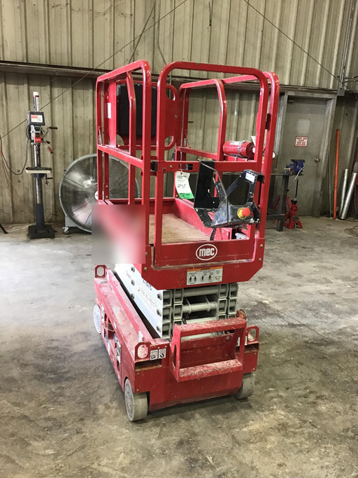 2019 MEC 1330SE MEC 1330SE w/ES Track Hardware, Full Extended 2 Year Warranty