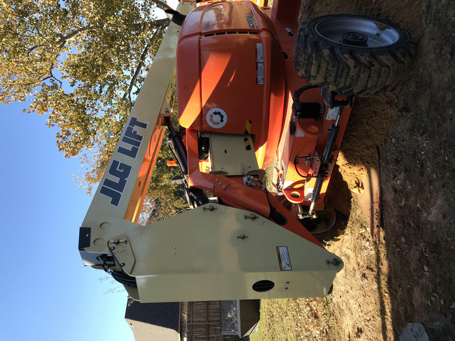 2019 JLG 600AJ