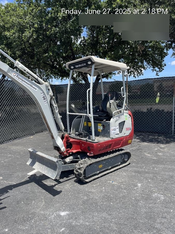 2022 TAKEUCHI TB20e