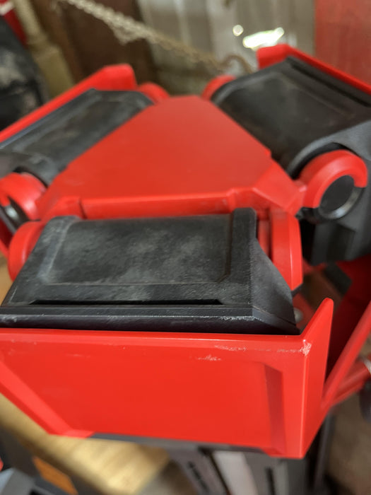 2023 MILWAUKEE 2136-20