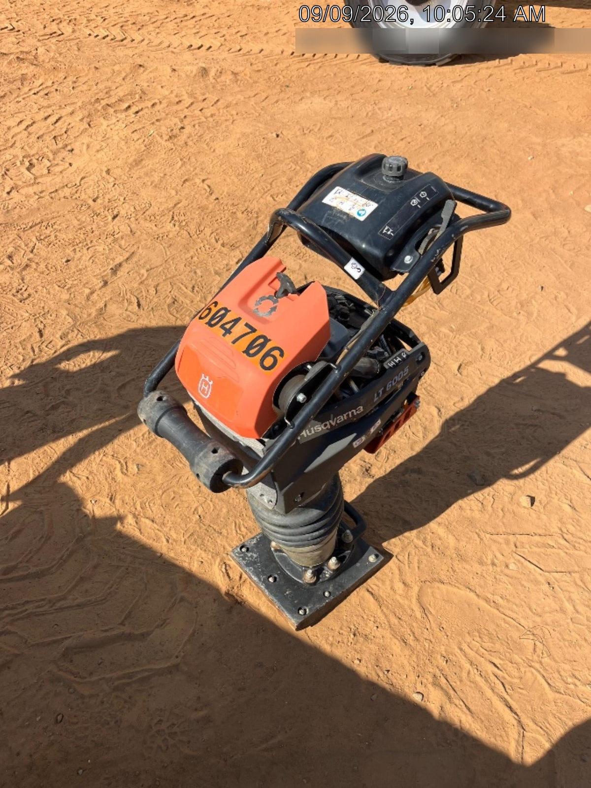 2025 HUSQVARNA LT6005