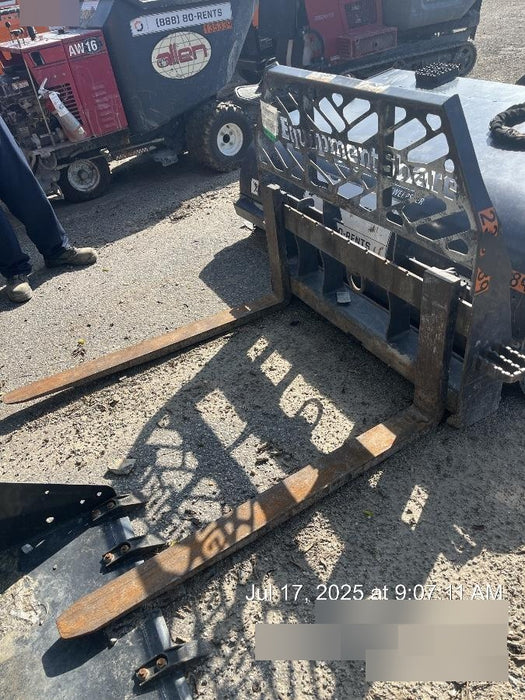 2022 PALADIN 48" Pallet Forks - Paladin