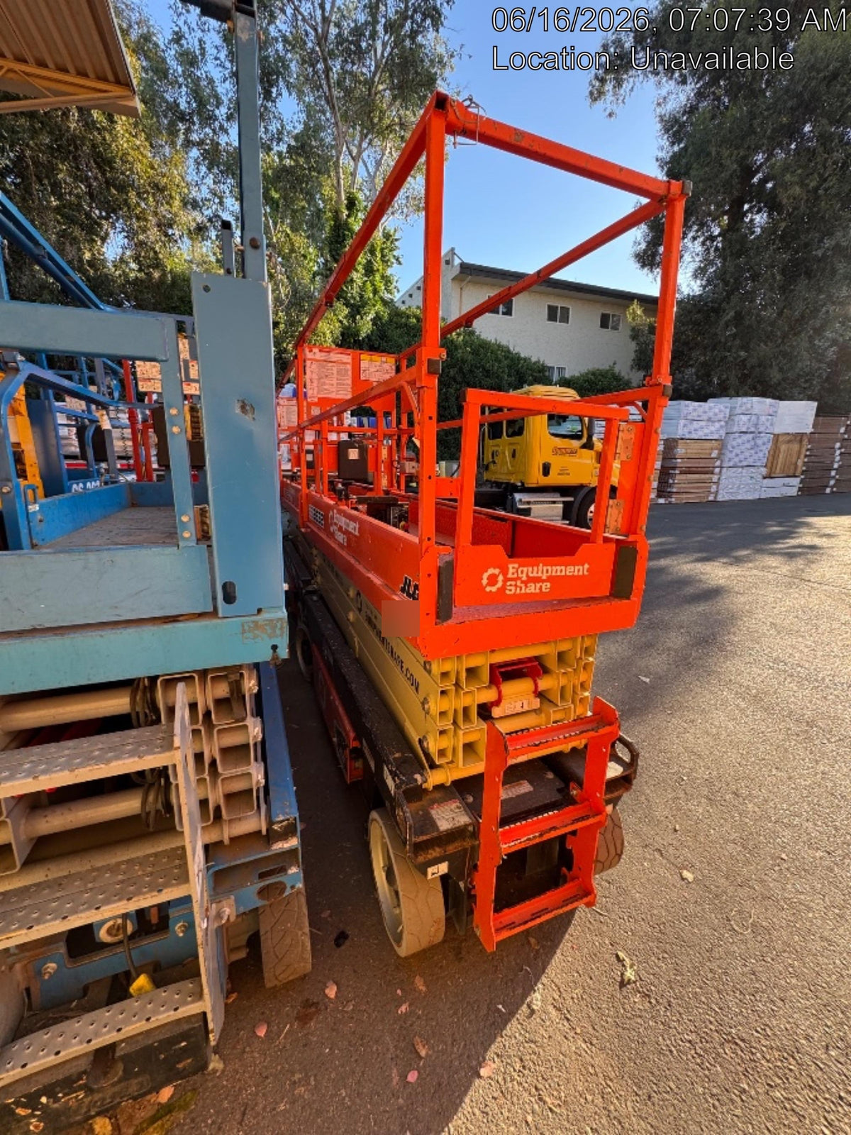 2022 JLG ES2632