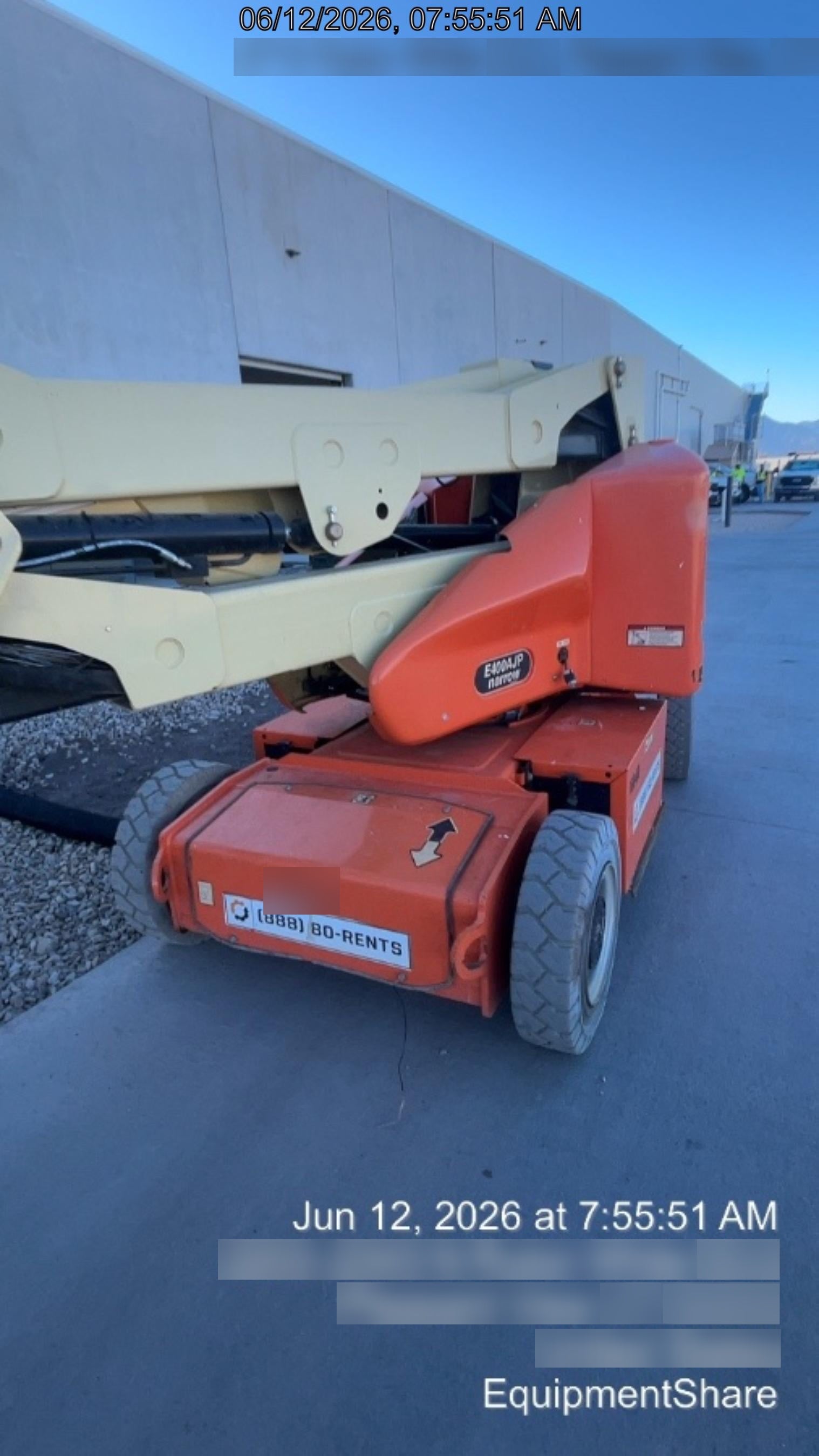 2019 JLG E400AJPN