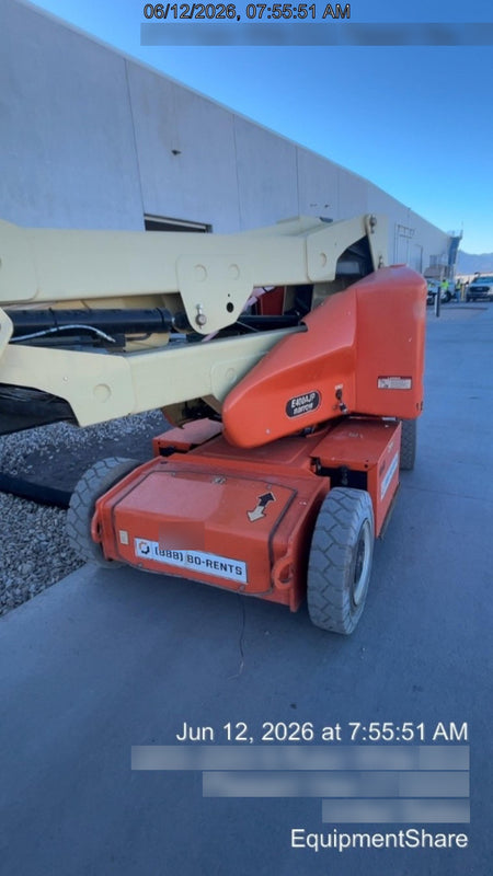 2019 JLG E400AJPN