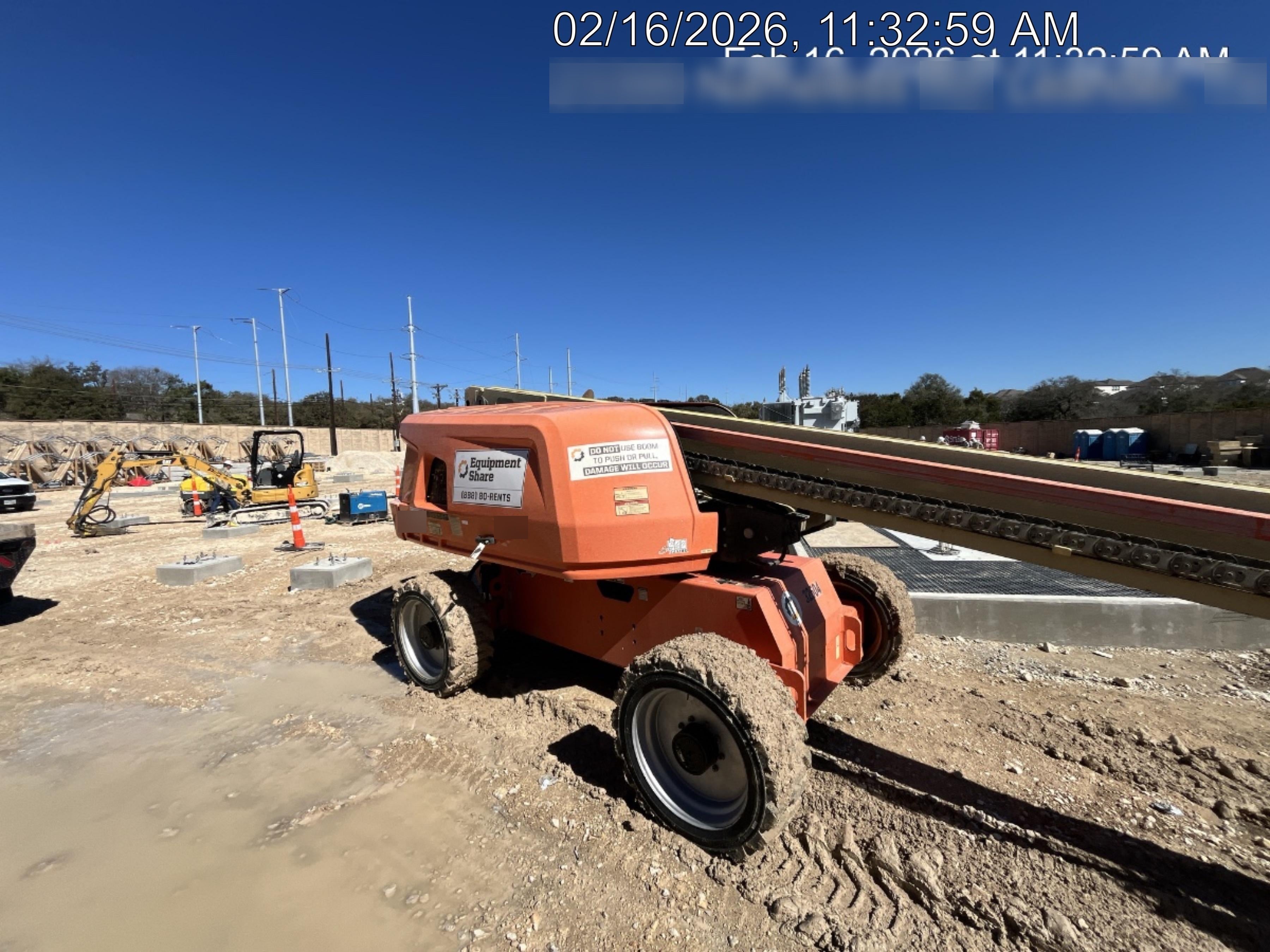 2019 JLG 660SJ