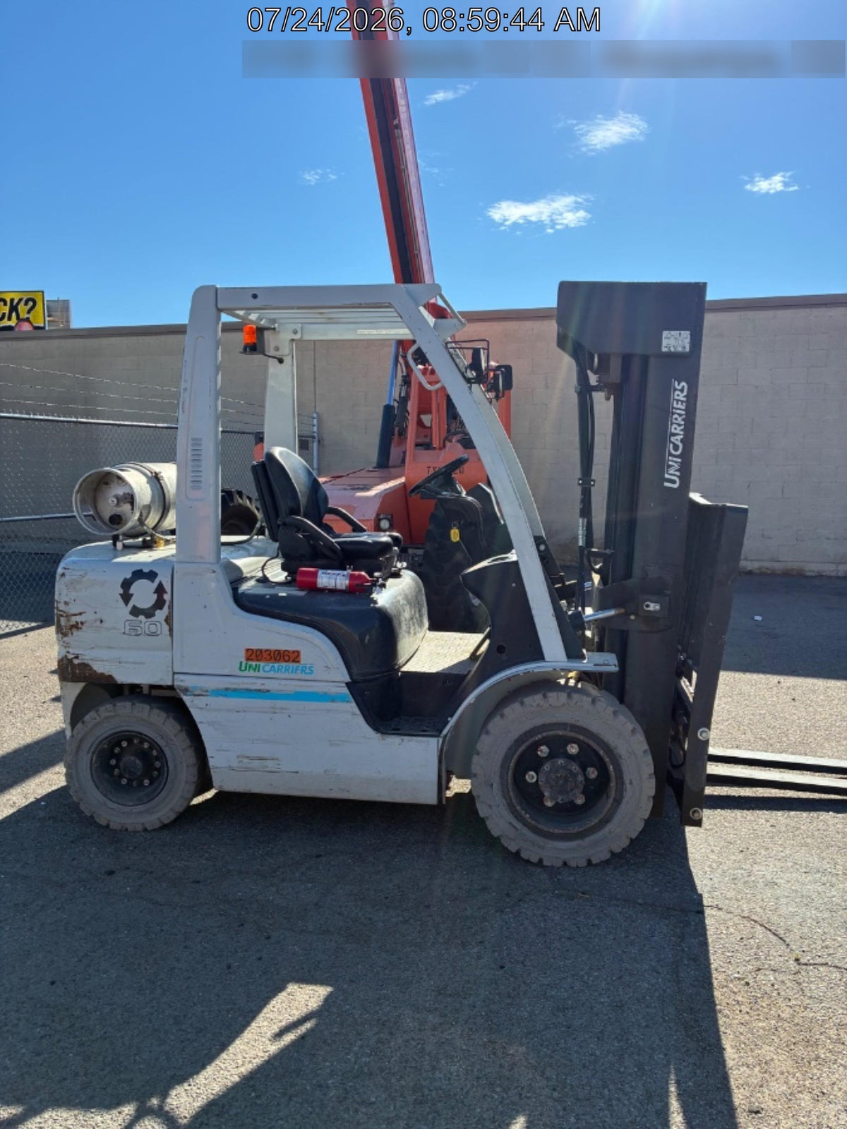 2022 UNICARRIER MUG1F2A30DV QUAD