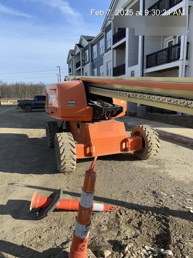 2019 JLG 660SJ