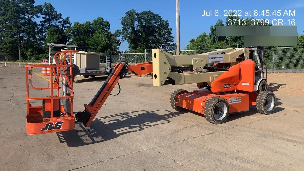 2019 JLG E450AJ