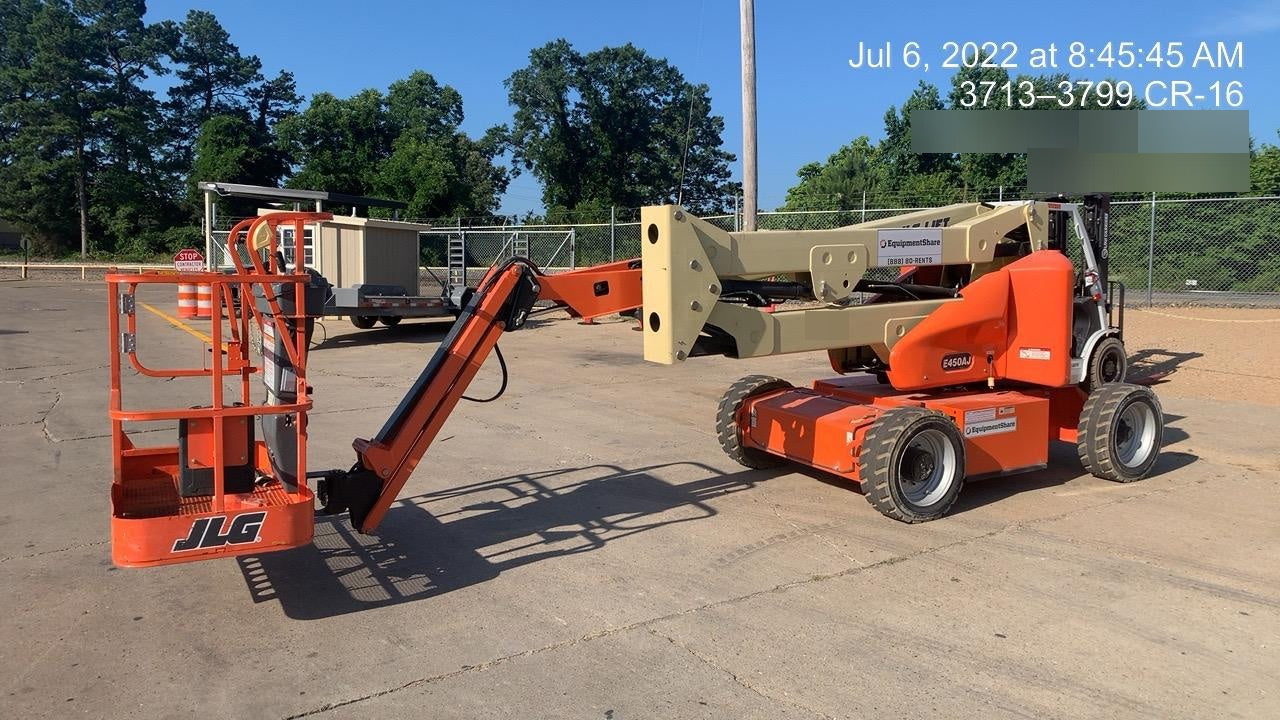 2019 JLG E450AJ