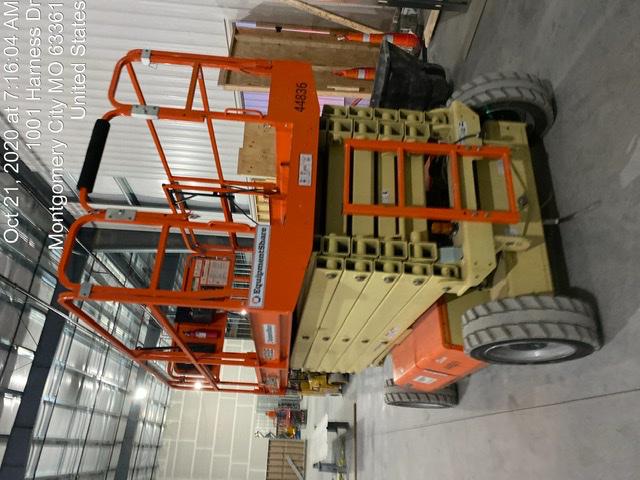2019 JLG 4069LE