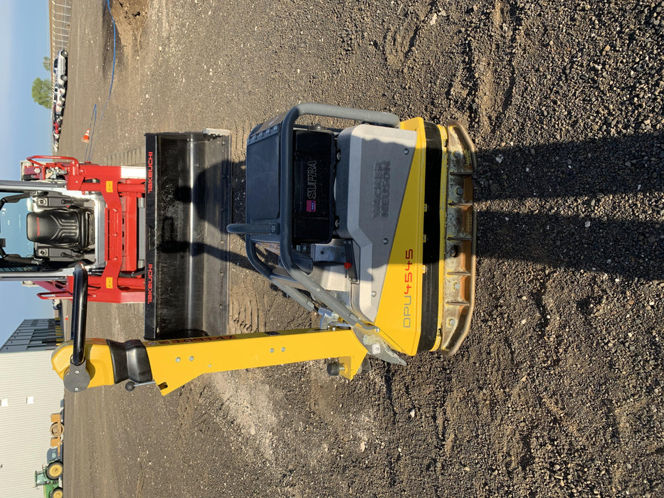 2020 Wacker Neuson DPU4545HEH Reversible Plate Compactor, Diesel