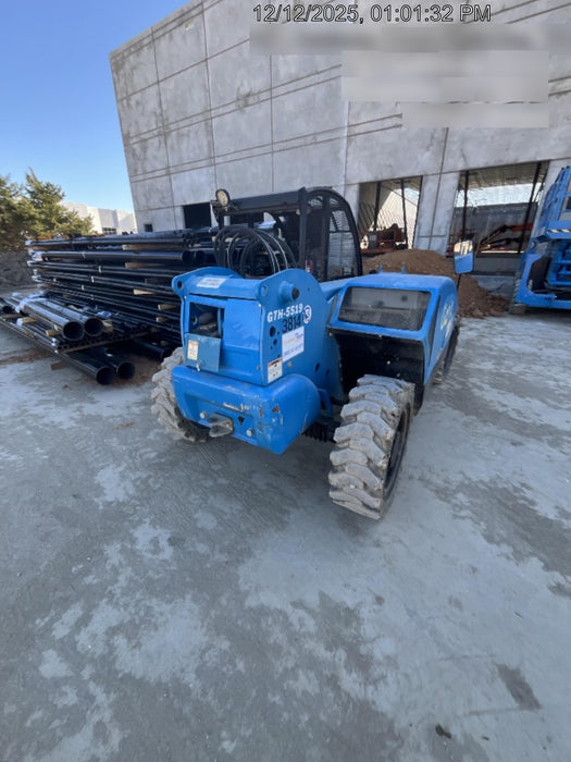 2017 GENIE GTH-5519