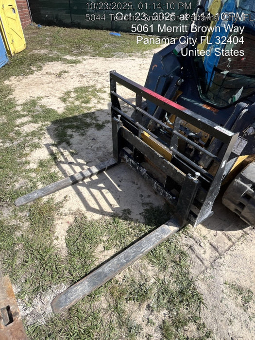 2025 ARROW MATERIAL HANDLING 60" Pallet Forks - Arrow