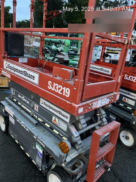 2023 SKYJACK SJ3219
