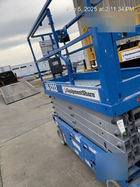 2022 GENIE GS-3232