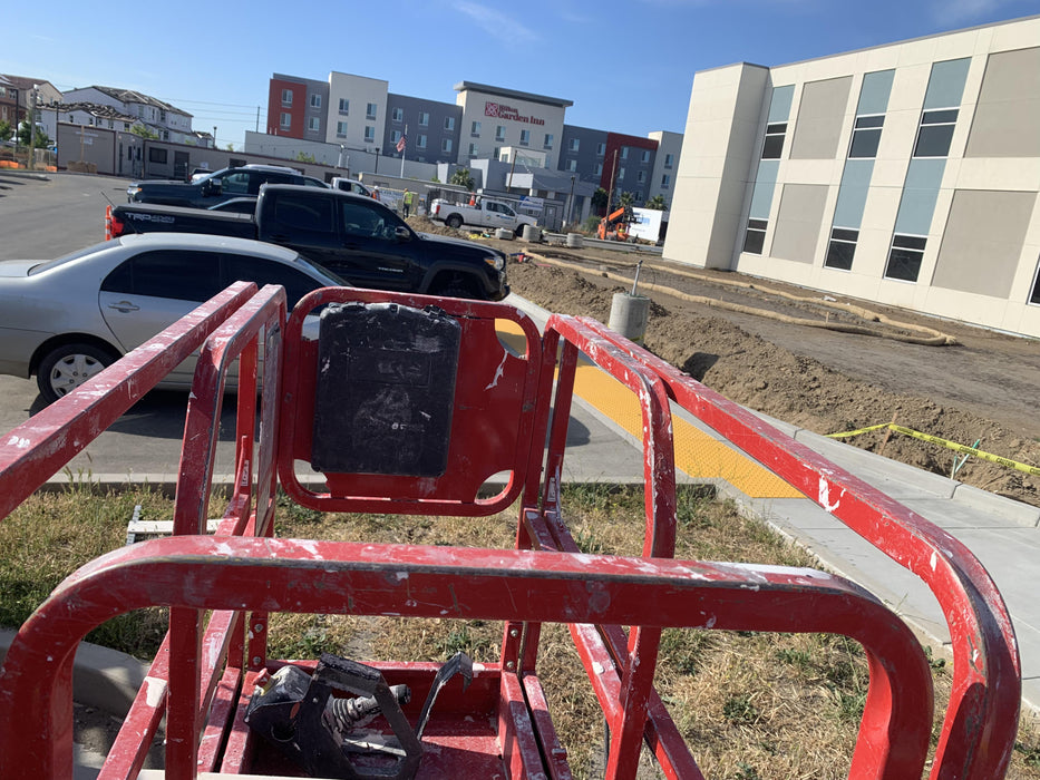 2019 MEC 1330SE Standard Options, MachineLink Keypad and Telematics