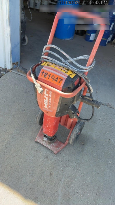 2020 HILTI TE 3000-AVR