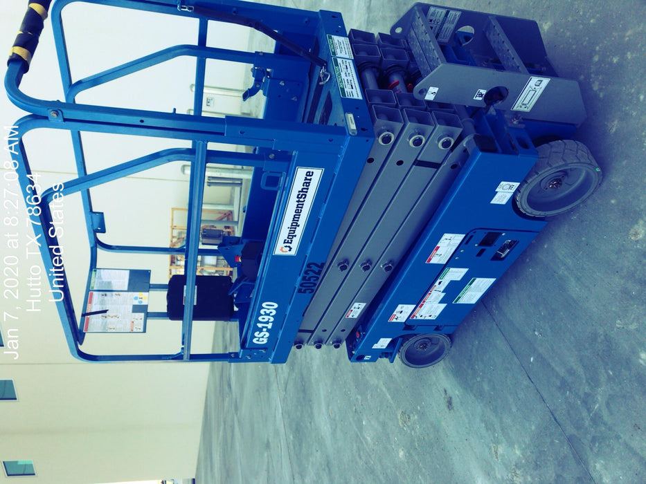 2019 Genie GS-1930 Fixed Rails with Chain Entry