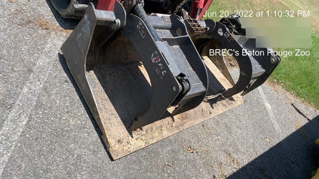 2020 PALADIN 76" Scrap Grapple Bucket - Paladin