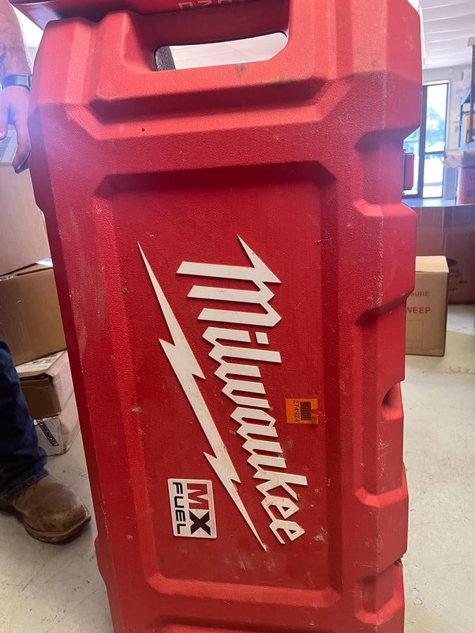 2022 MILWAUKEE MXF301-2CXS