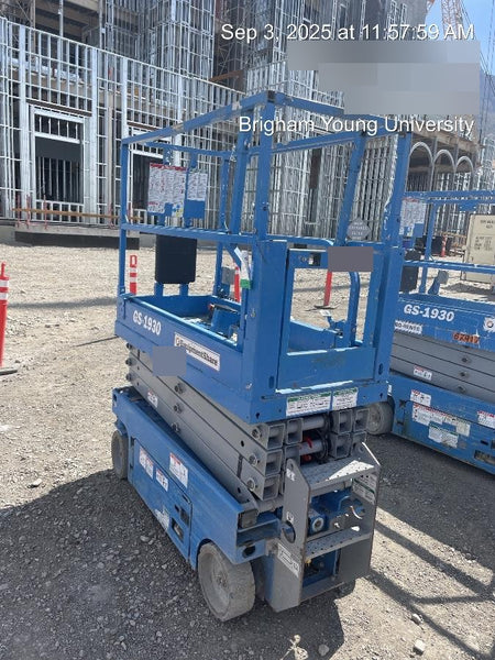 2020 Genie GS-1930 Solid Non Marking Tires, Beacon, Folding rails with half height swing gate
