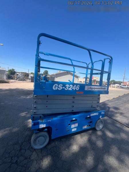 2022 GENIE GS-3246