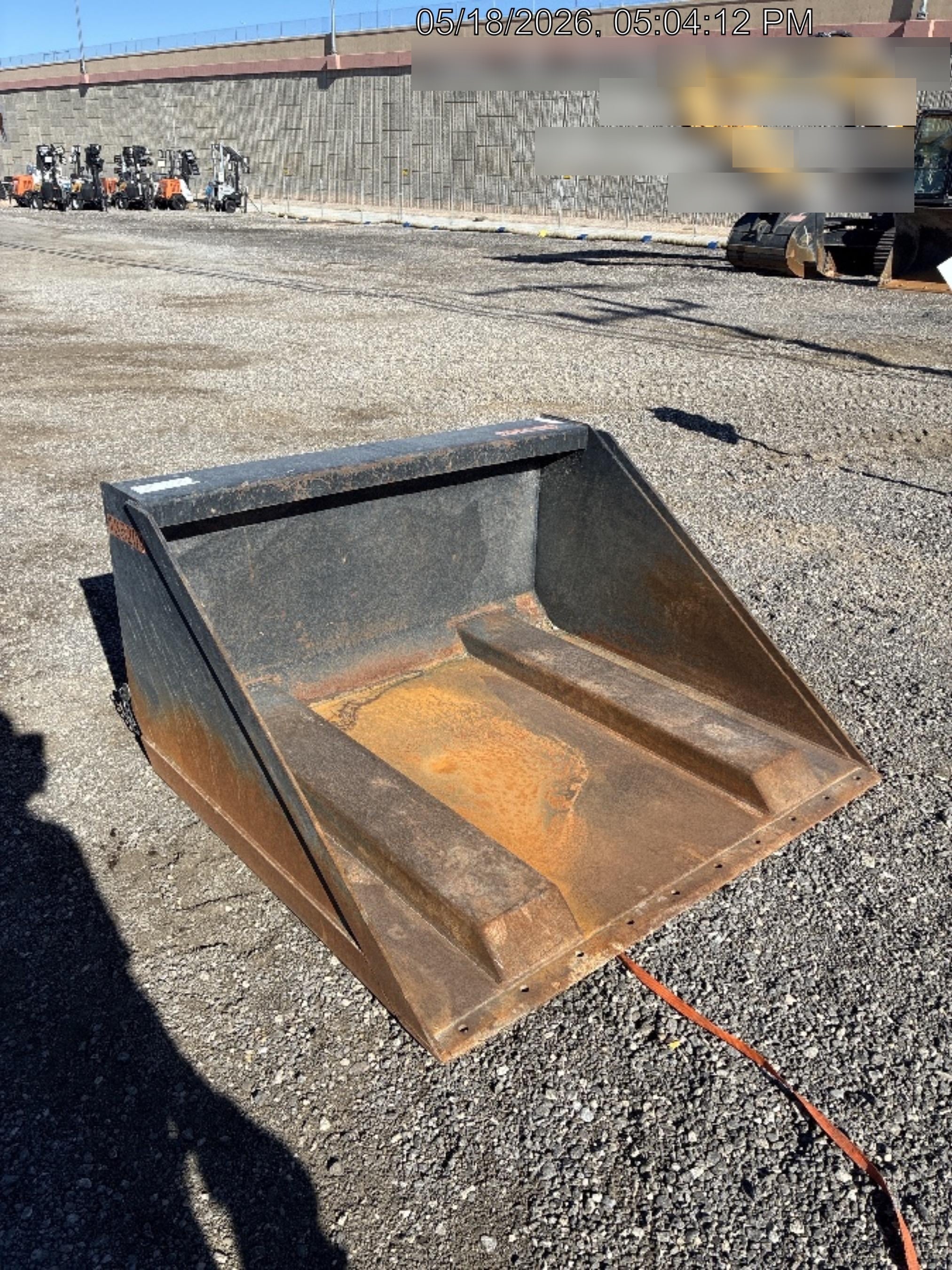 2021 ARROW MATERIAL HANDLING Telehandler Fork Bucket
