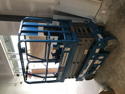 2019 Genie GS-1930 Fixed Rails with Chain Entry