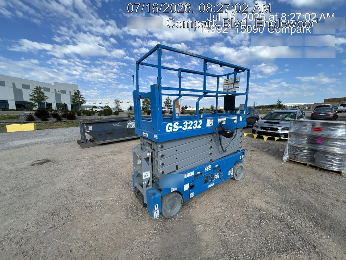 2021 GENIE GS-3232