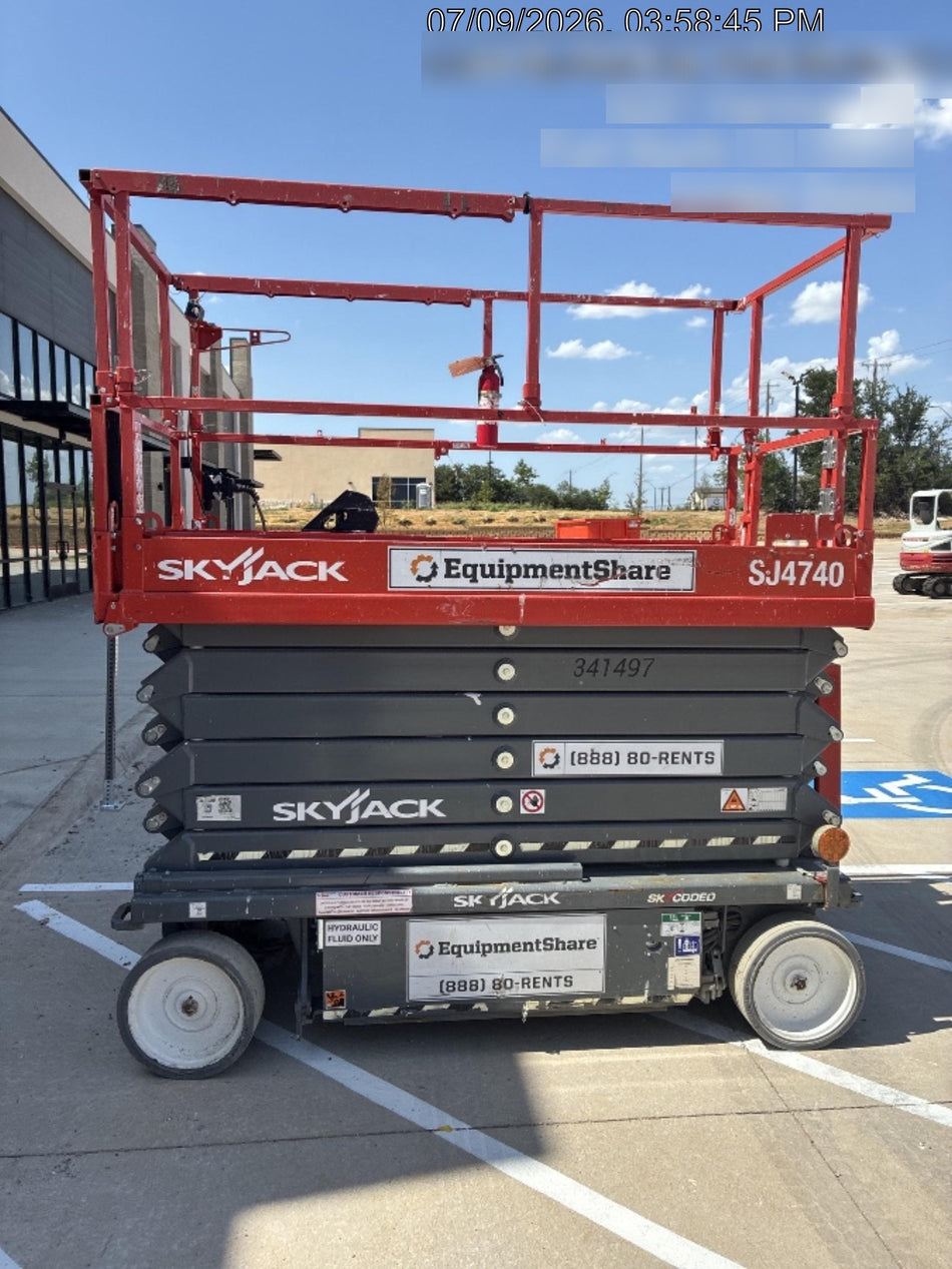 2023 SKYJACK SJ4740