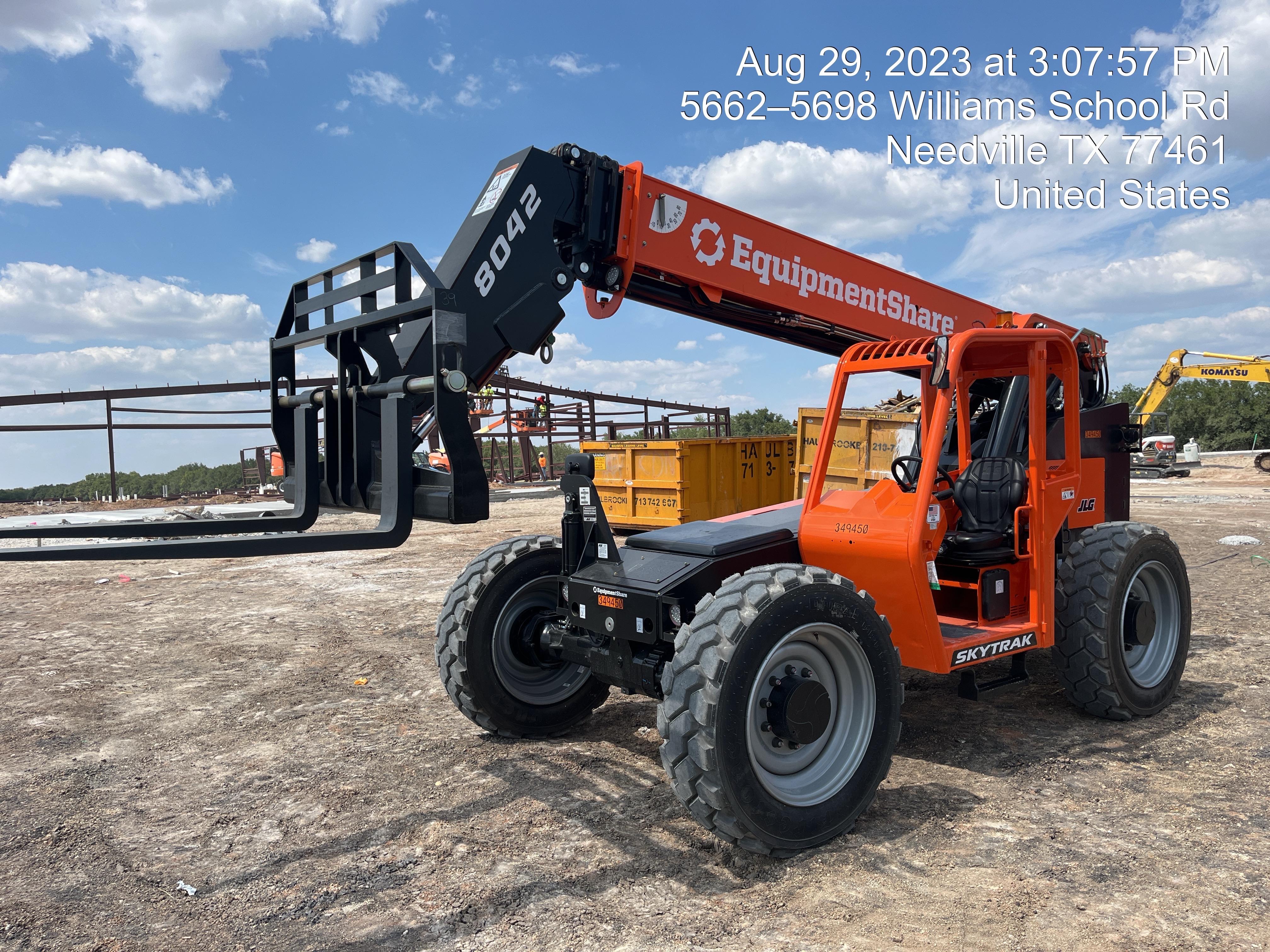 2023 SKYTRAK 8042