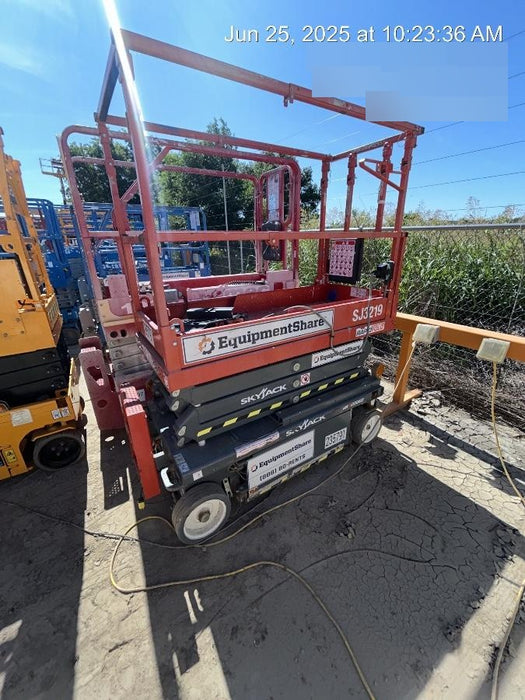 2017 Skyjack SJIII-3219 Skyjack SJIII-3219 Scissor Lift