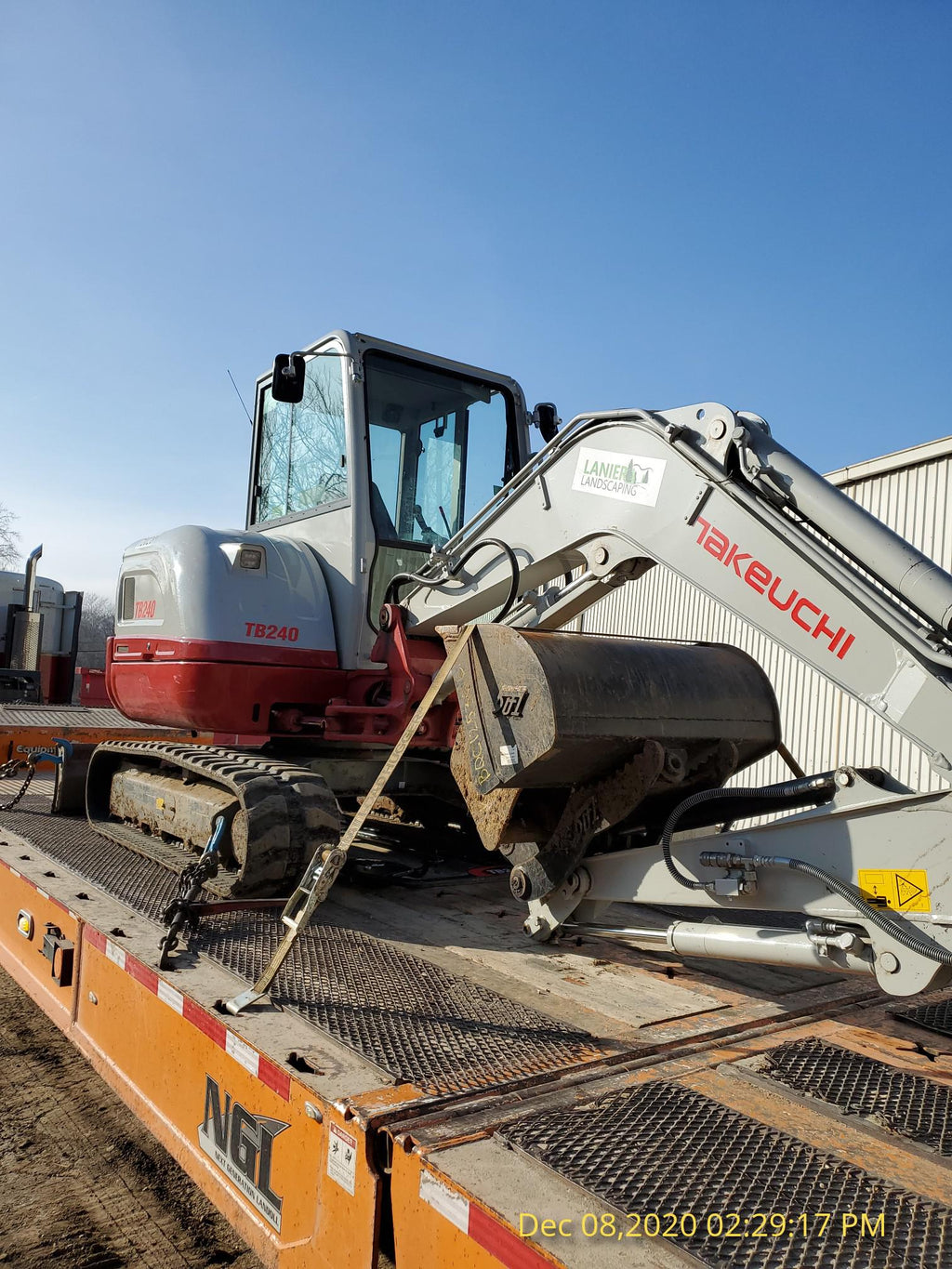 2020 Takeuchi TB240 CAB, AC/HEAT, THUMB