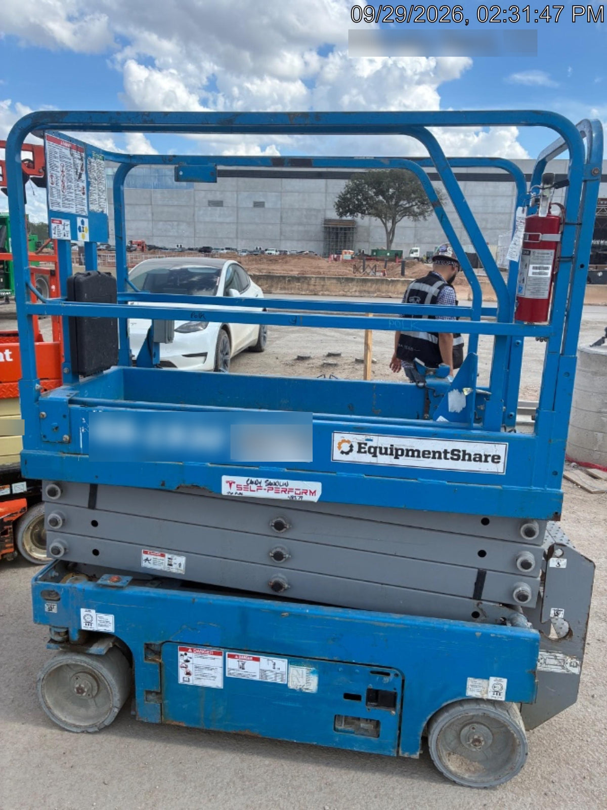 2019 Genie GS-1930 Fixed rails with chain Entry