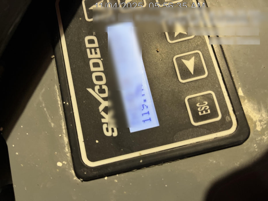 2020 Skyjack SJIII-3219 Solid NM Tires, Half height spring hinged entry gate, Dual Beacons, 800W Inverter