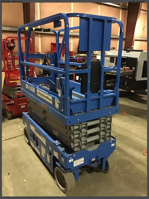 2019 Genie GS-1930 Half Height Swing Gate, 800W Inverter