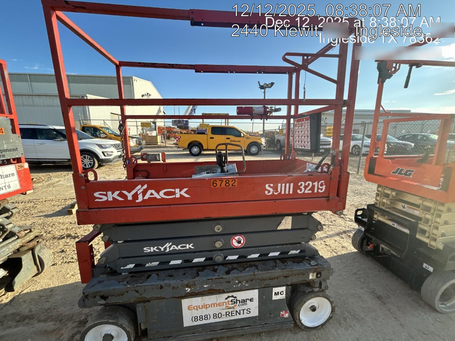2018 SKYJACK SJIII-3219