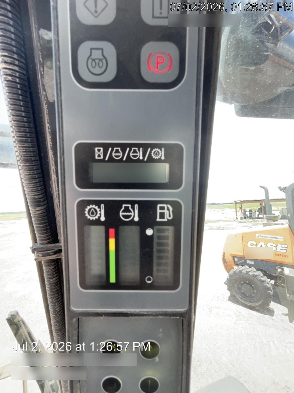 2022 CASE 586H